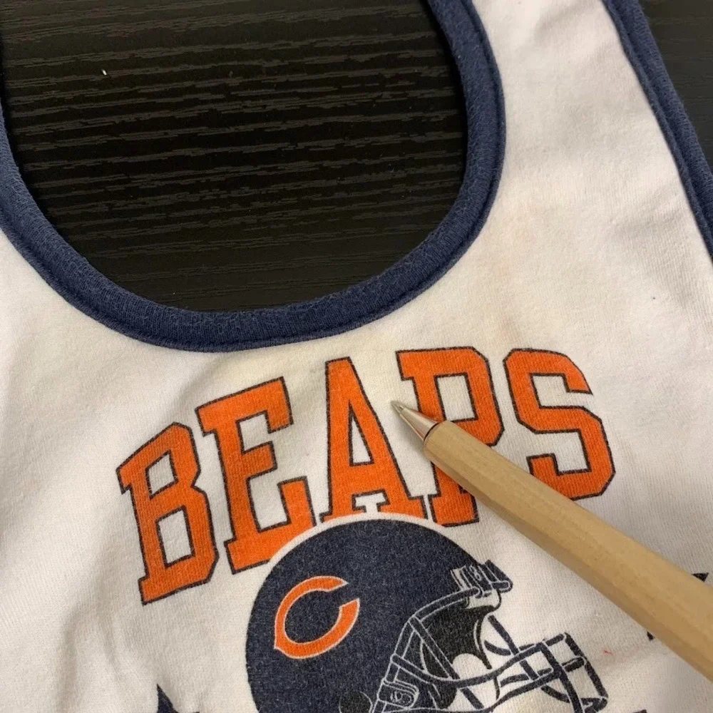 Chicago Bears Football‎ NFL Team Baby Hat and Bib 0-6 Months